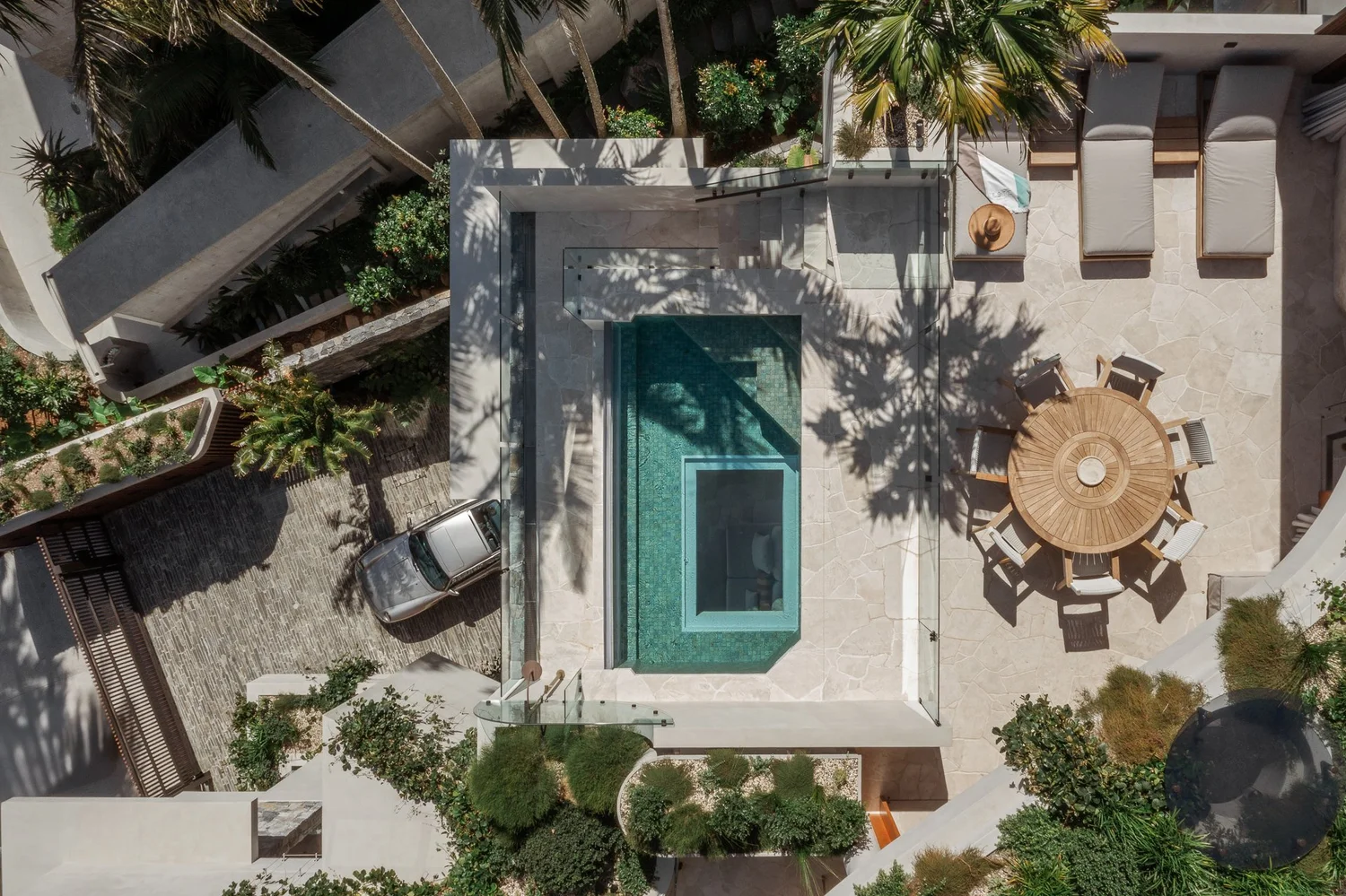 Aerial of the Este rooftop pools